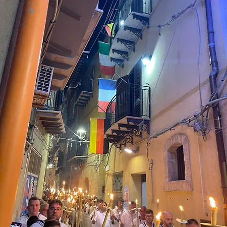 Marchese Santandrea ליקאטה