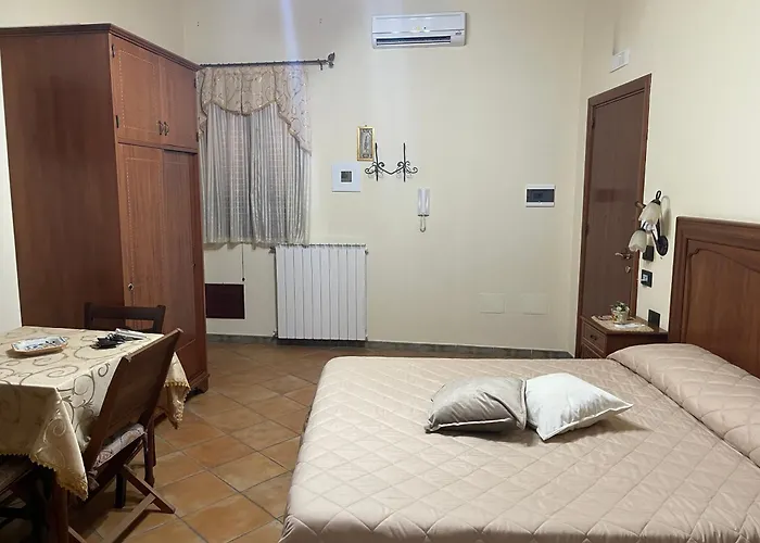 Marchese Santandrea ליקאטה