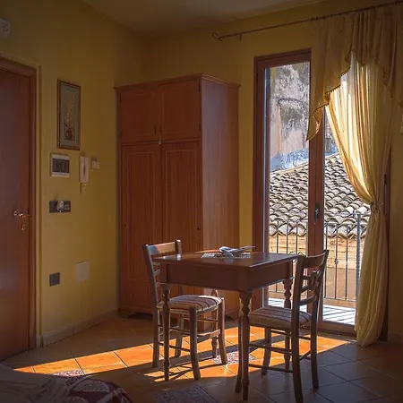 Marchese Sant'andrea Bed & Breakfast *