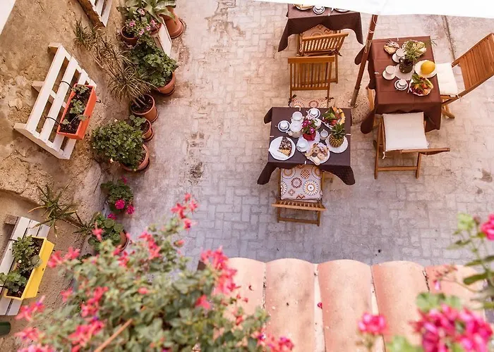 فندق مبيت وإفطار Marchese Santandrea 3*